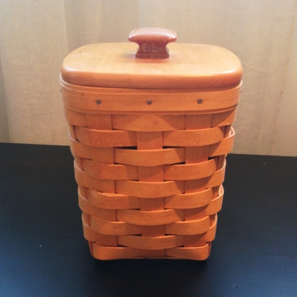 Longaberger Other - Longaberger Basket with Lid
